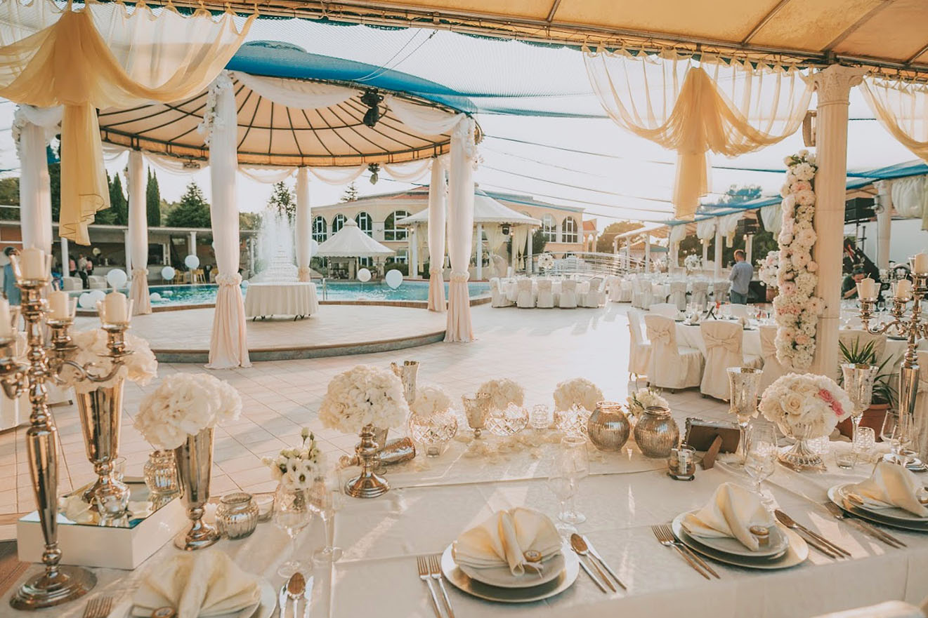 Destination wedding: Why Marina Frapa Resort Rogoznica?